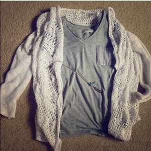 V neck tee with sequin pocket